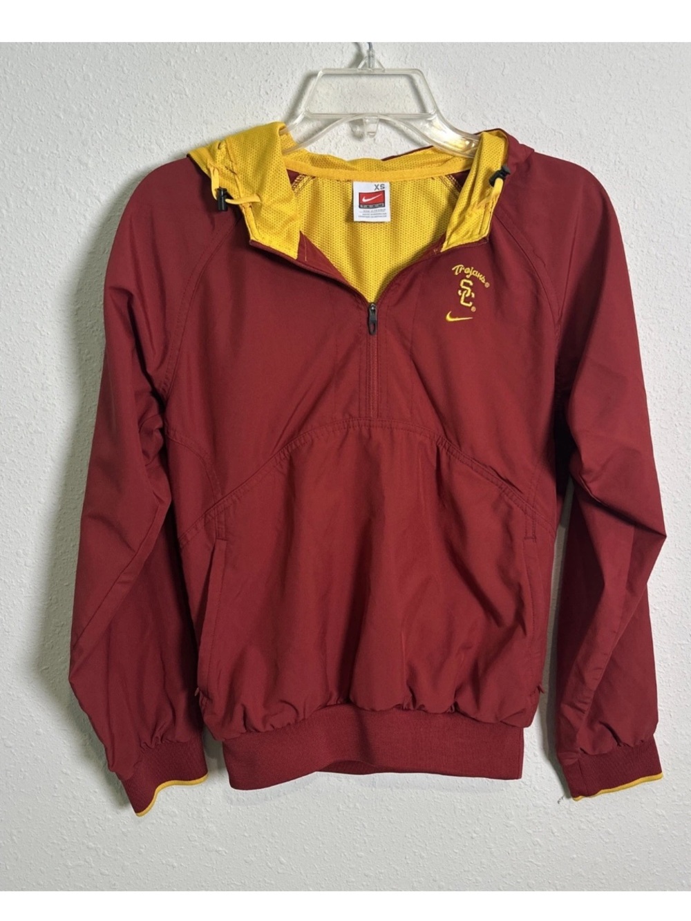 Nike USC Trojans  Women’s XS Red Windbreaker 1/4 Zip Hoodie Embroidered Y2K